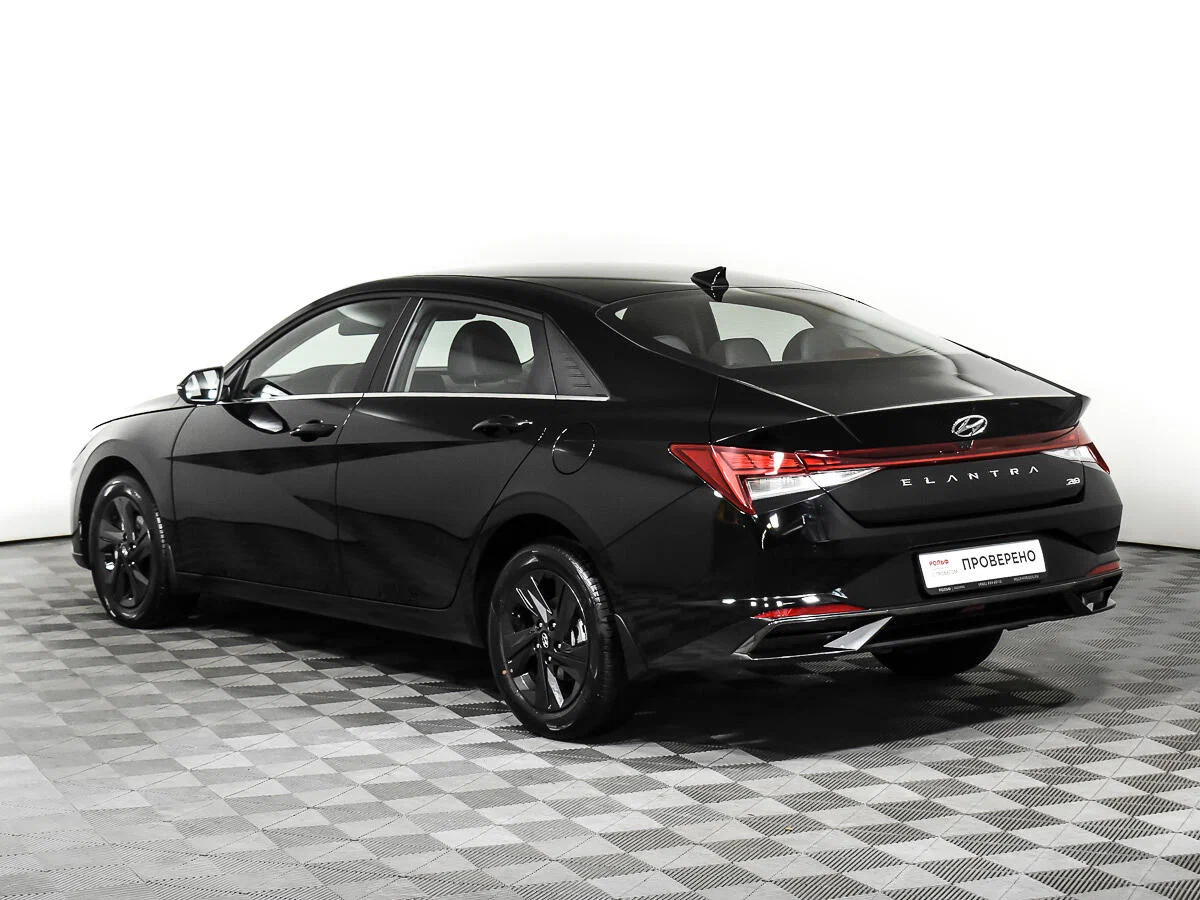 تعمیرگاه تخصصی هیوندای النترا | تعمیرات موتور